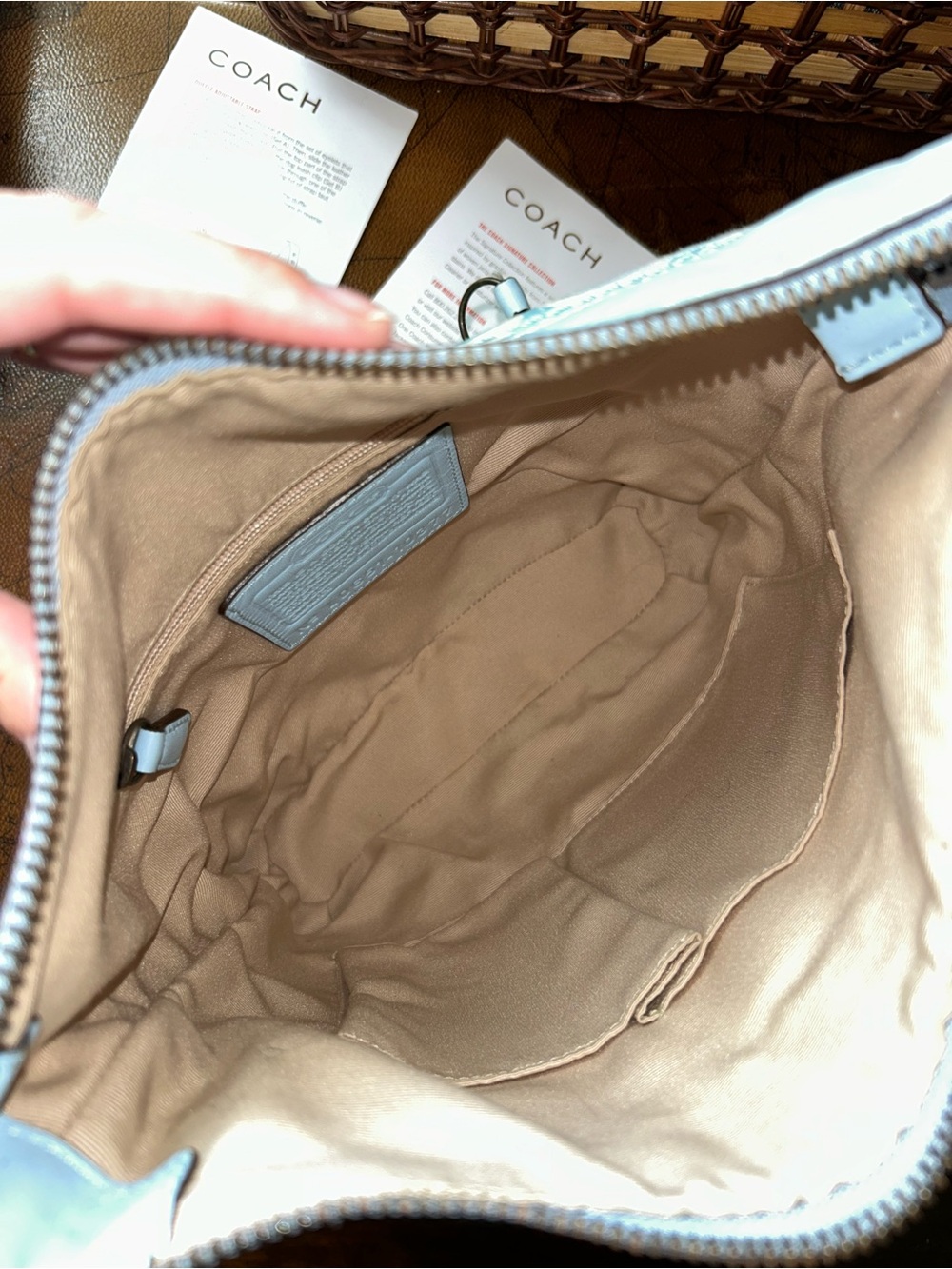 COACH 2006 Optic Signature light blue VINTAGE Canvas/Leather shoulder bag - Picture 11 of 16